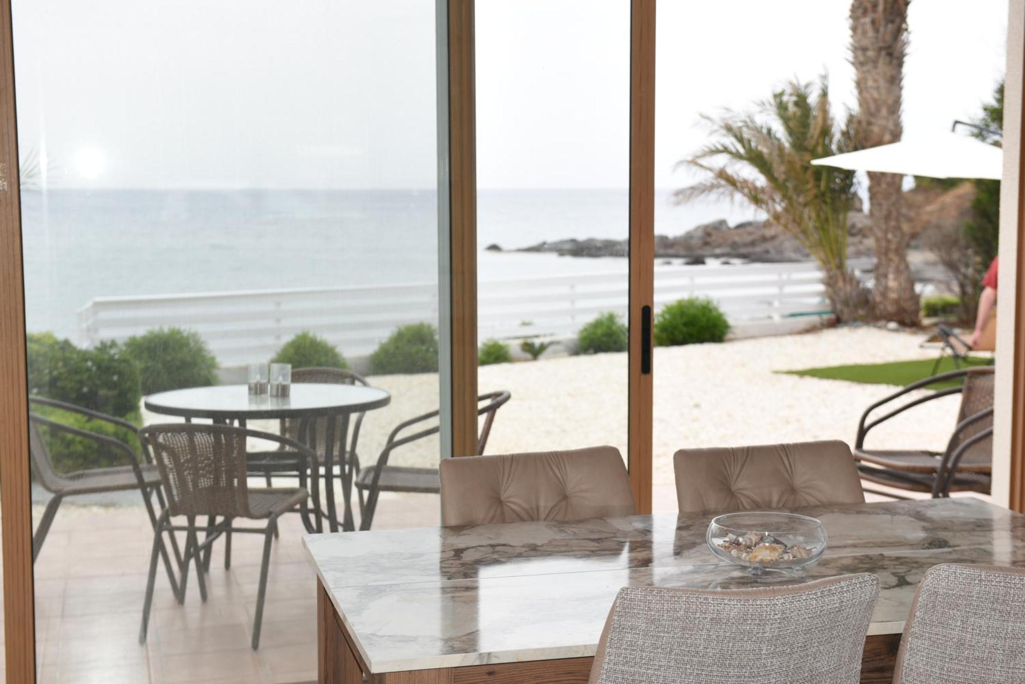 Villa Kochili Pomos