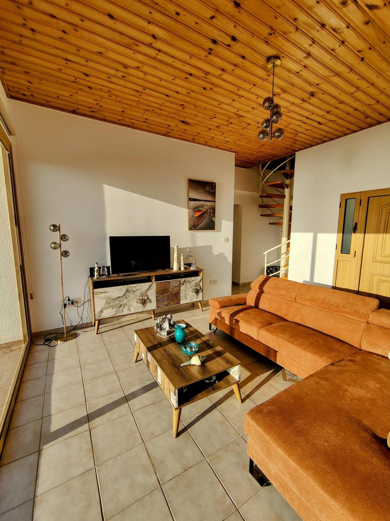 Villa Kochili